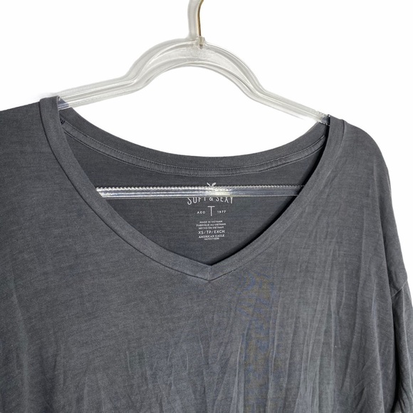 AEO Soft & Sexy V neck long sleeve - Picture 9 of 10